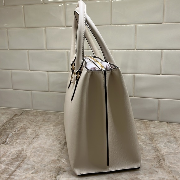 NWT Michael Kors Ruby light cream satchel - Picture 9 of 14